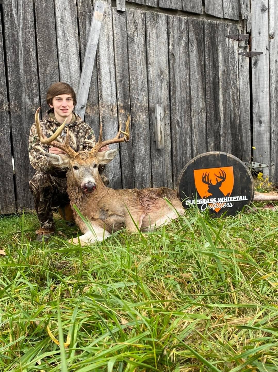 bluegrass whitetail pic