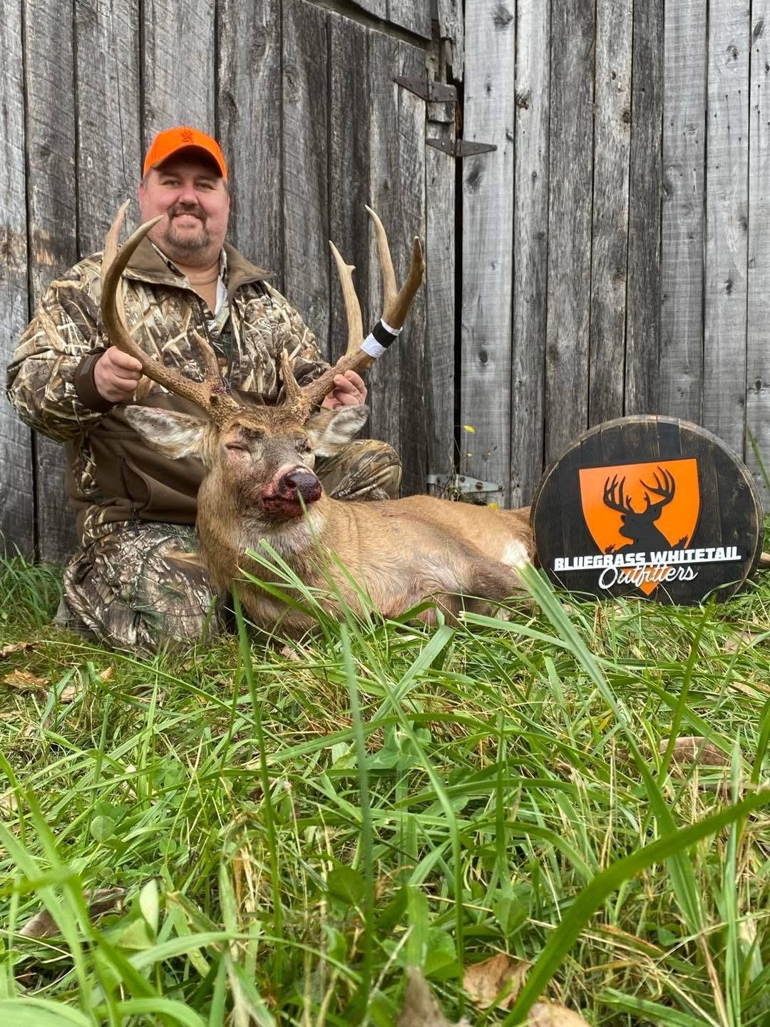 bluegrass whitetail pic